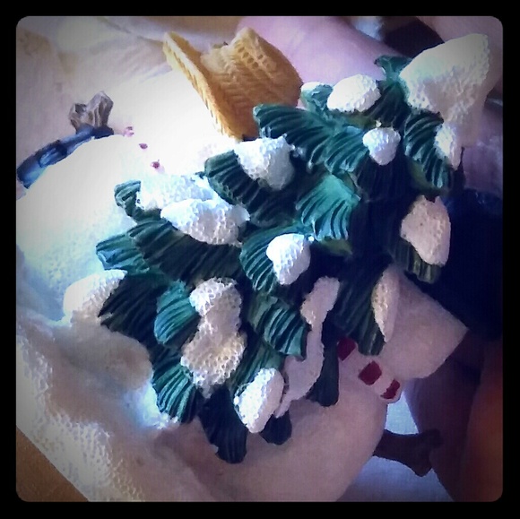 Ceramic Snowman Family Candle Topper - Picture 5 of 8